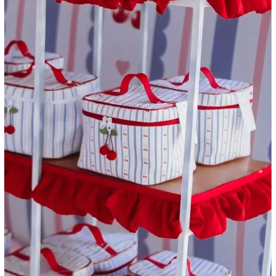 Frasqueira com bolso interno
