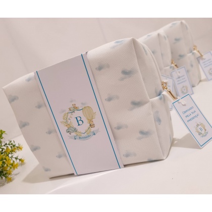 Necessarie com rotulo